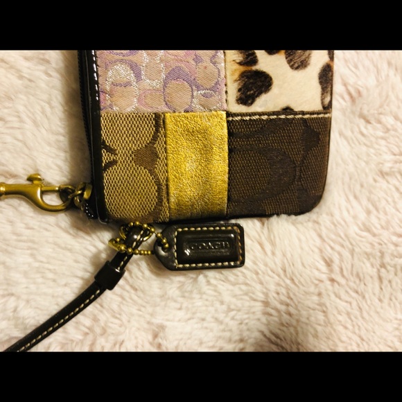 Coach Wristlet - Picture 3 of 5